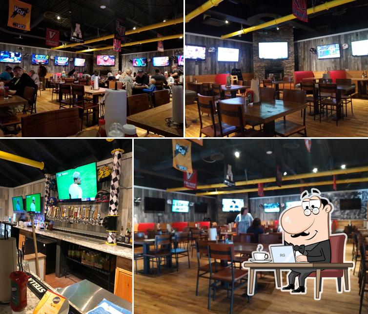 Coach's Neighborhood Grill Martinsville in Martinsville Restaurant