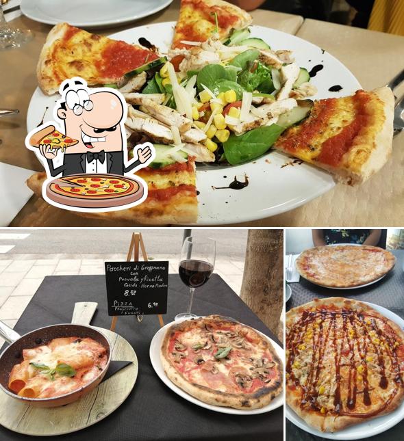 En Pepe Nero Ristorante, puedes pedir una pizza