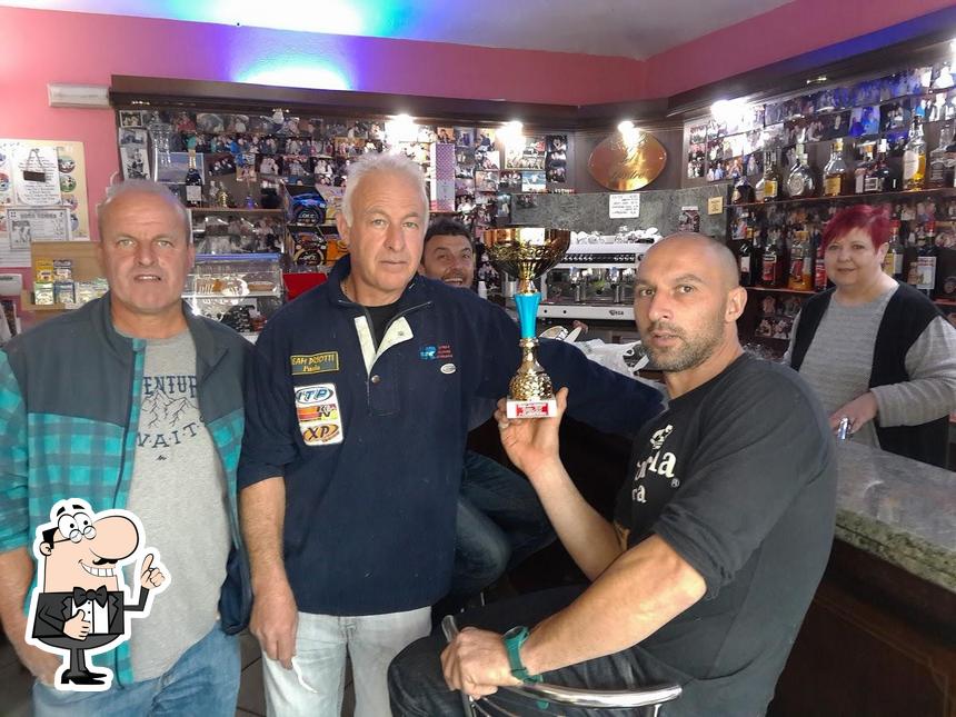 Ecco un'immagine di BAR DA GAS