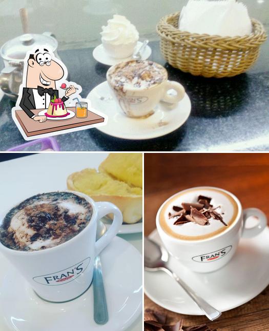 Frans Café - Station oferece uma variedade de pratos doces