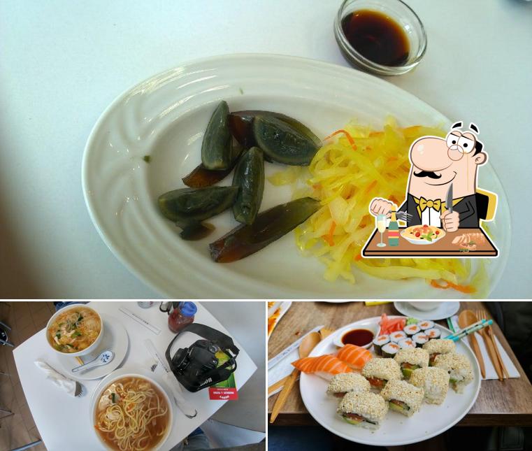 Platos en Happy Noodles & Sushi