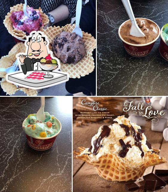 Cold Stone Creamery, 1335 W Elizabeth St Ste 155 in Fort Collins