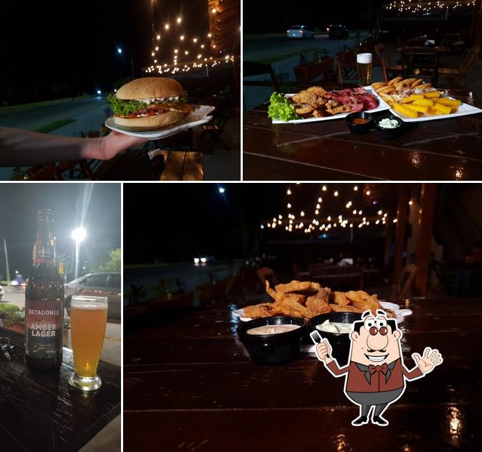 Platos en Garagen's Bar