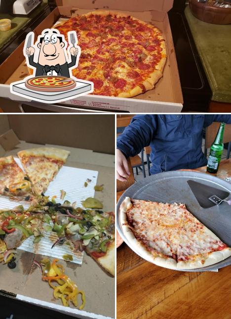 Central Dauphin Pizza Shop in Harrisburg - Restaurant menu and reviews