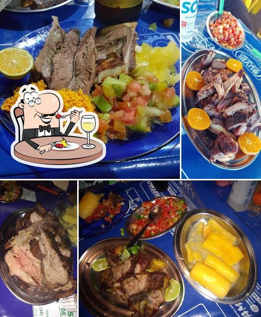 Platos en Costelão