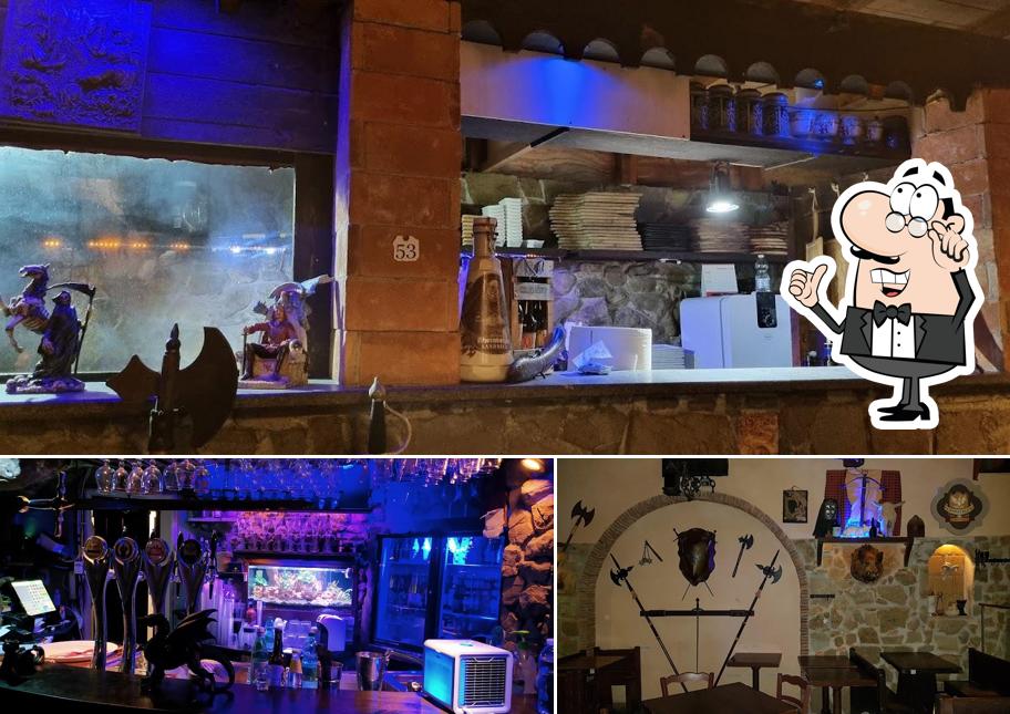 Dai un'occhiata agli interni di Heretic Ristorante Braceria