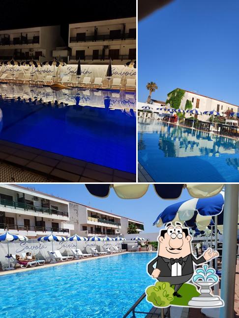 Tra le diverse cose da Savoia blue&drink si possono trovare la esterno e interni
