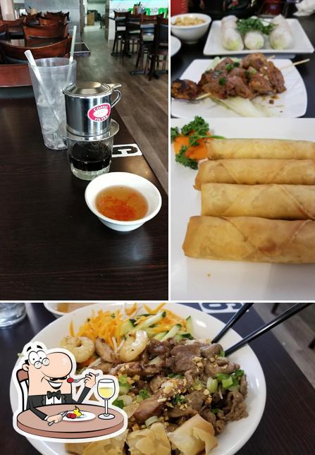 Comida en Pho One