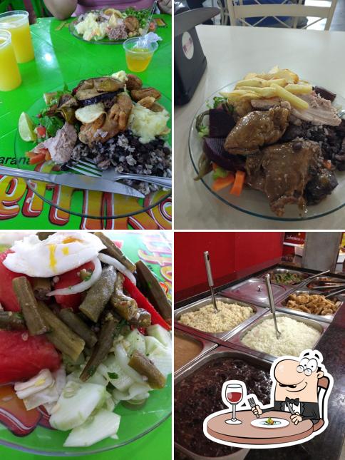 Comida em Restaurante Casanova