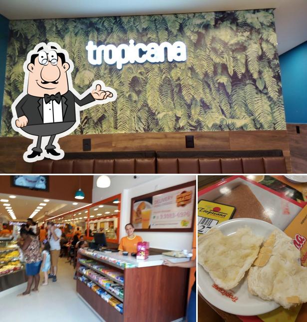 Sente em uma das mesas no Tropicana - Loja 2