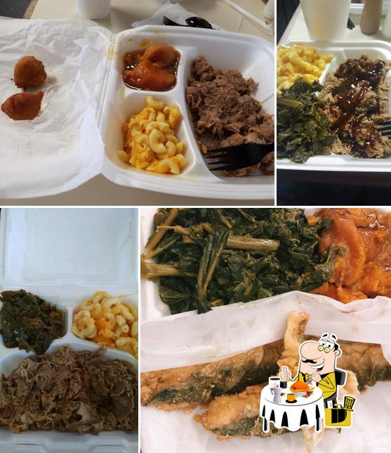 Backyard BBQ Pit, 5122 NC55 in Durham Restaurant menu and reviews