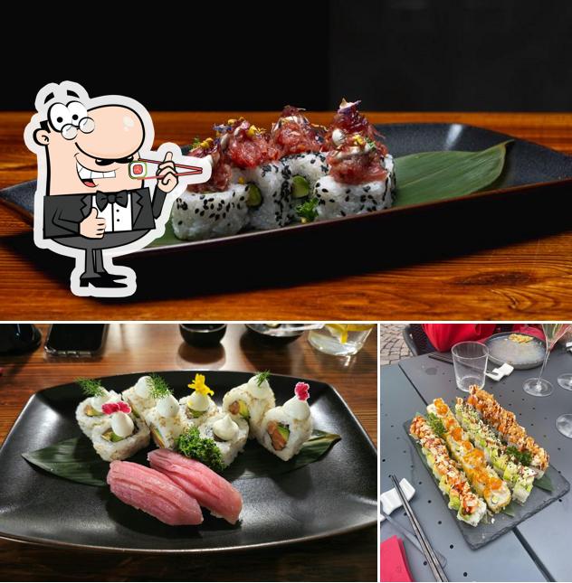 {Restaurant_name} offre piatti di sushi