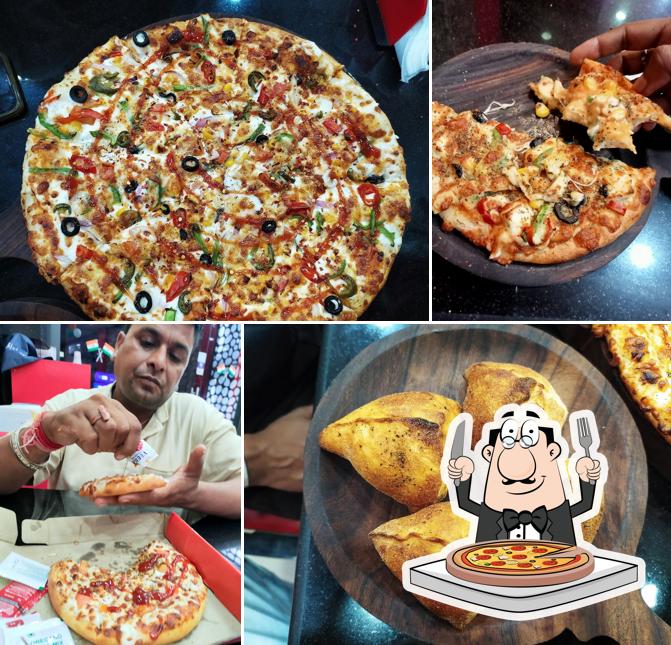 Get pizza at Toll Pizza (Charkhi Dadri)