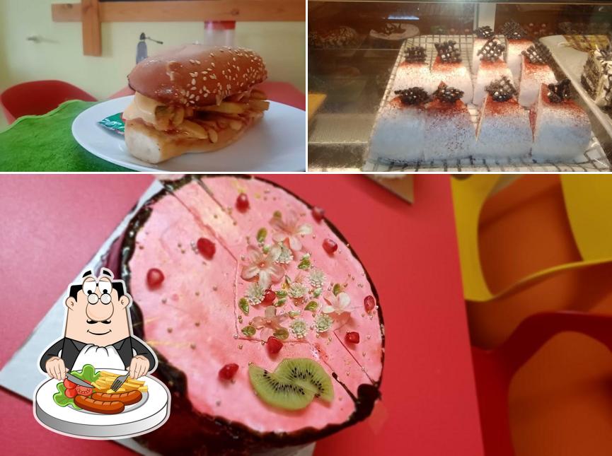 Food at The moon cafe