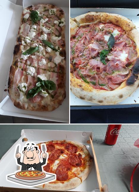 Scegli una pizza a Pizzeria da Attilio 3.0