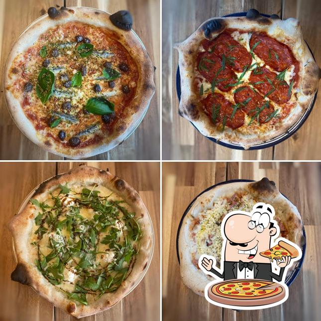 Попробуйте пиццу в "NONNA TOMASA truck a pizzas, traiteur italien voir page Facebook pour nous retrouver"