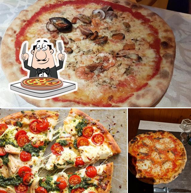 Scegli una pizza a Ristorante Bar Pizzeria della Posta