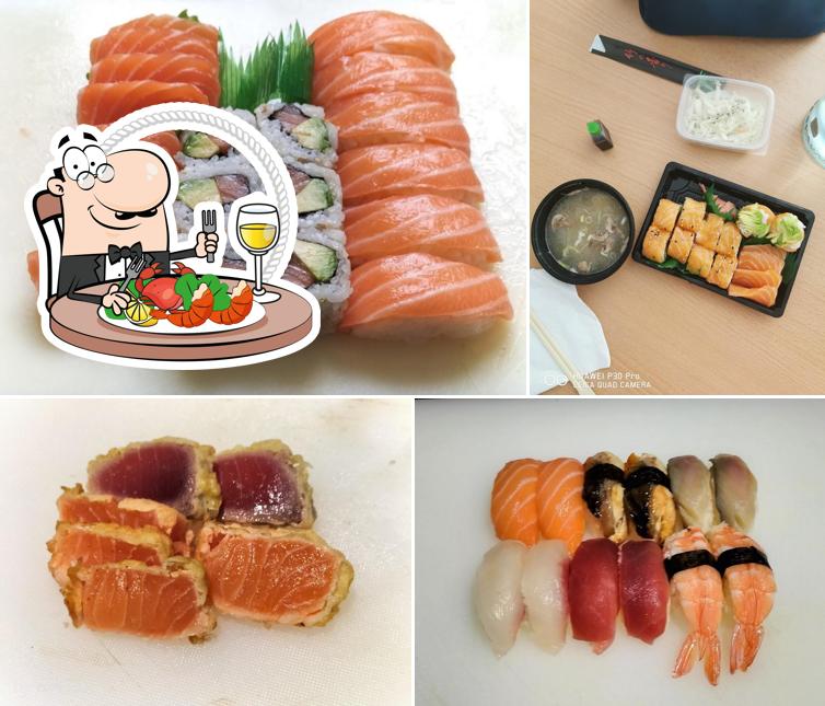 Prenez des fruits de mer à Sushi Corene