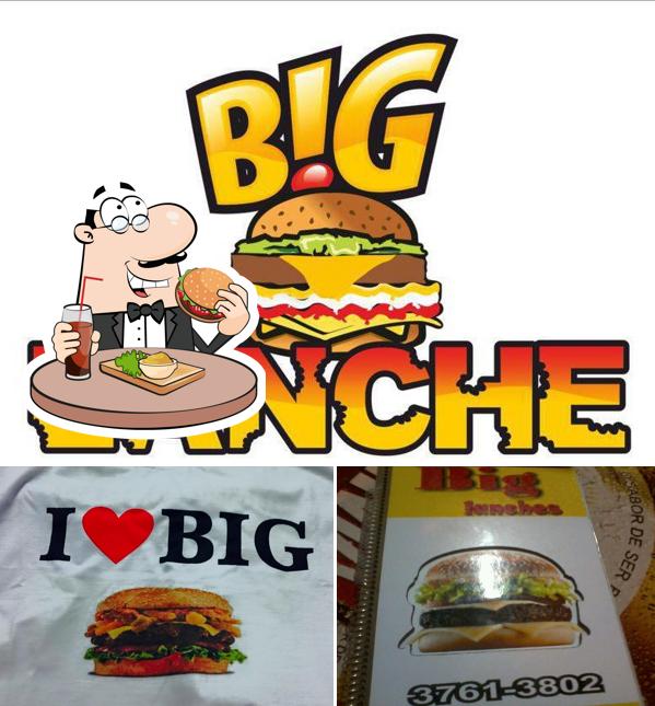 Os hambúrgueres do Big Lanches irão satisfazer diferentes gostos