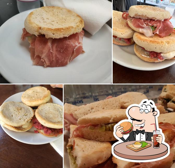 Gli hamburger di Frank Focaccia potranno soddisfare i gusti di molti
