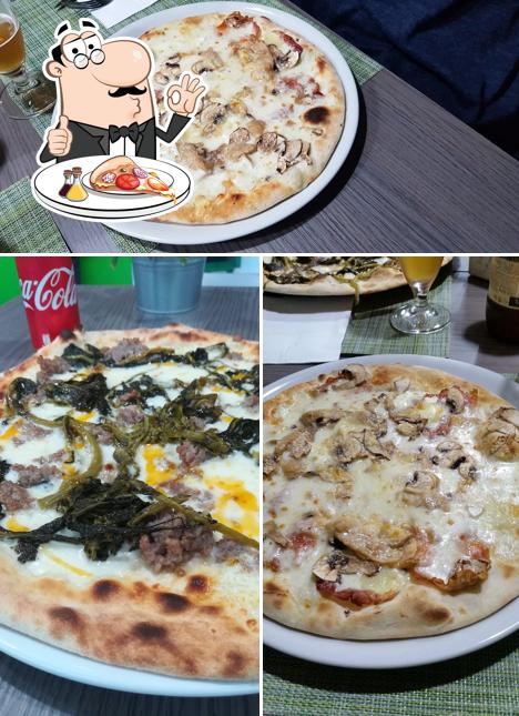 Ordina una pizza a Pizzeria Spicchio di Perpoli Mattia