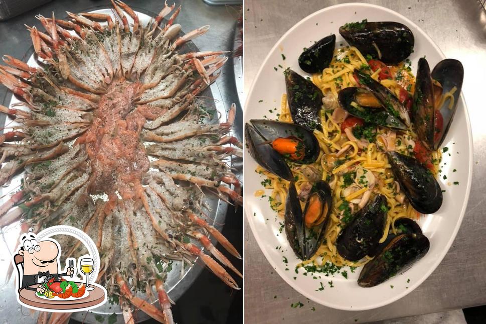 Ordina tra i molti prodotti di cucina di mare disponibili a Dr. Fish