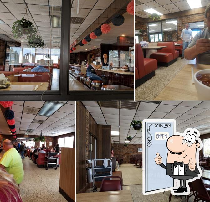 Peach Blossom Diner, 910 Hospitality Dr in Spartanburg Restaurant