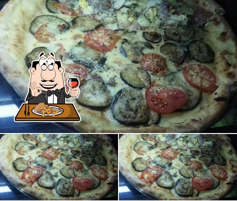 Peça pizza no Senhor Pizza