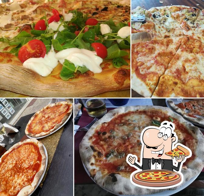 A Pizzeria del conero, puoi ordinare una bella pizza