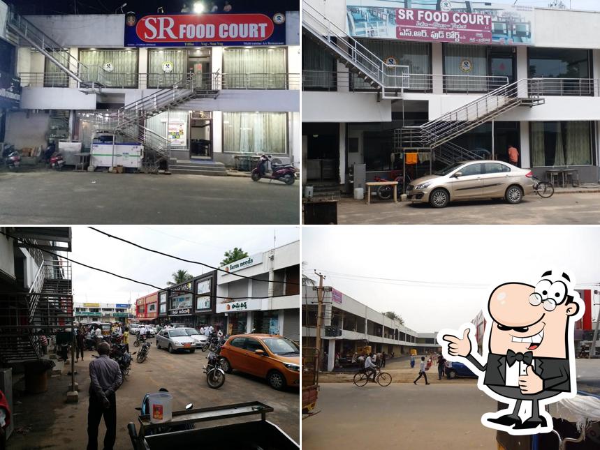 Sri SR Food Court