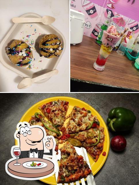Food at Food & Fun City