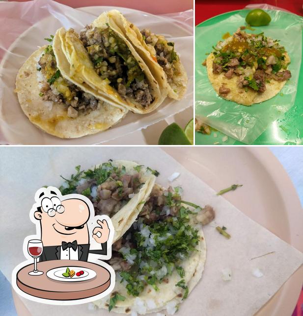 Restaurante Tacos del cabeza Don Ramiro 1, Morelia, Tercera Priv