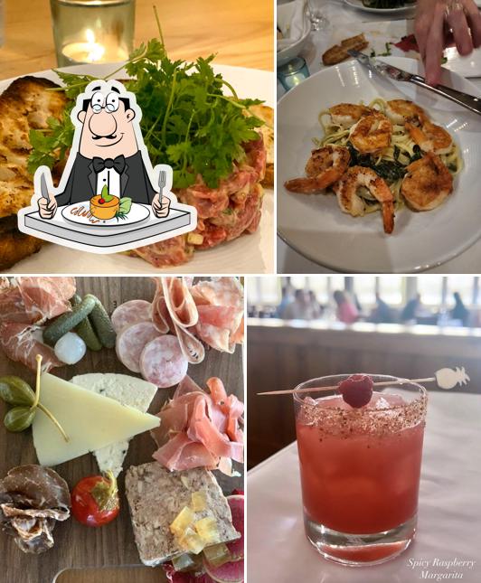 Russell's on Lake Ivanhoe in Orlando Restaurant menu and reviews