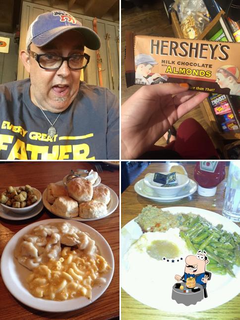 Meals at Cracker Barrel Old Country Store