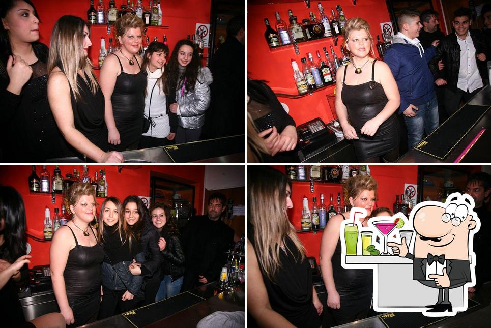 Foto di Le ragazze del Malibù Bar