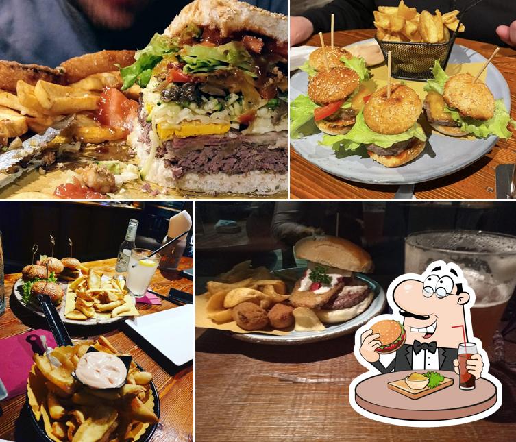 Ordina un hamburger a Il Barone Rosso