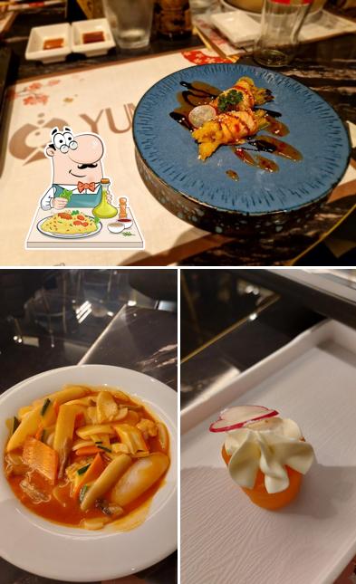 La immagine della cibo e bevanda di YUM Sushi