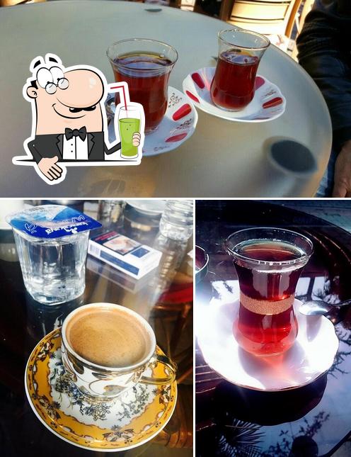 Насладитесь напитками в атмосфере "Osmanli Çay Evi"