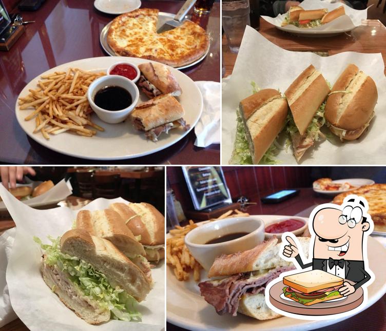Contos Pizza & Pasta in Lake Stevens Restaurant menu and reviews