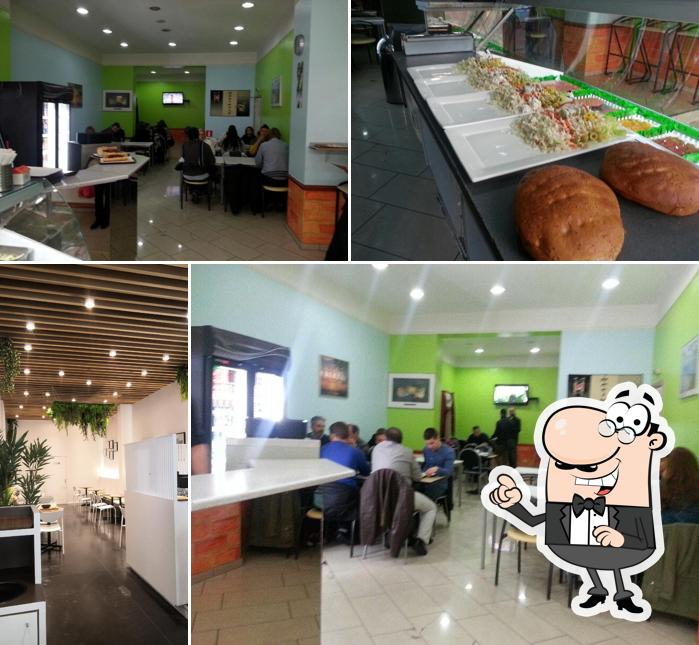 L'intérieur de Banh Mi Express (Madou)