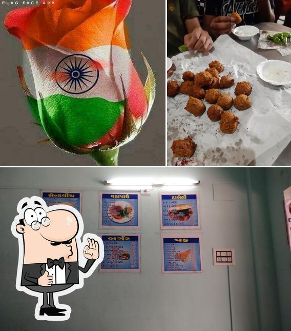 Murlidhar Fast Food.