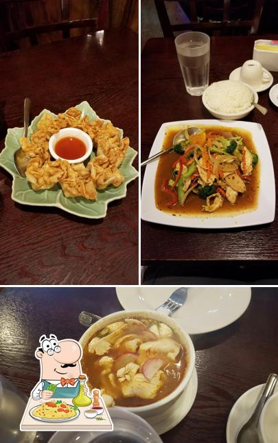 peanut-sauce-thai-cuisine-in-tacoma-restaurant-menu-and-reviews