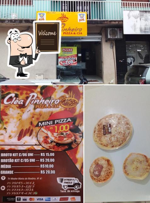 Look at this photo of Pizza e cia