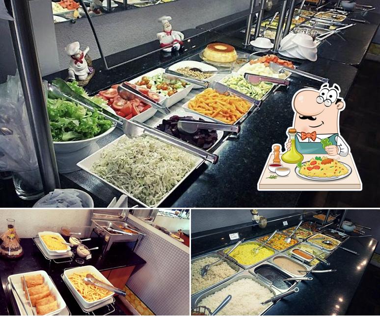 Comida em Restaurante Lima Zester