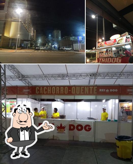 O REI DOG Prensados e Porções se destaca pelo interior e exterior