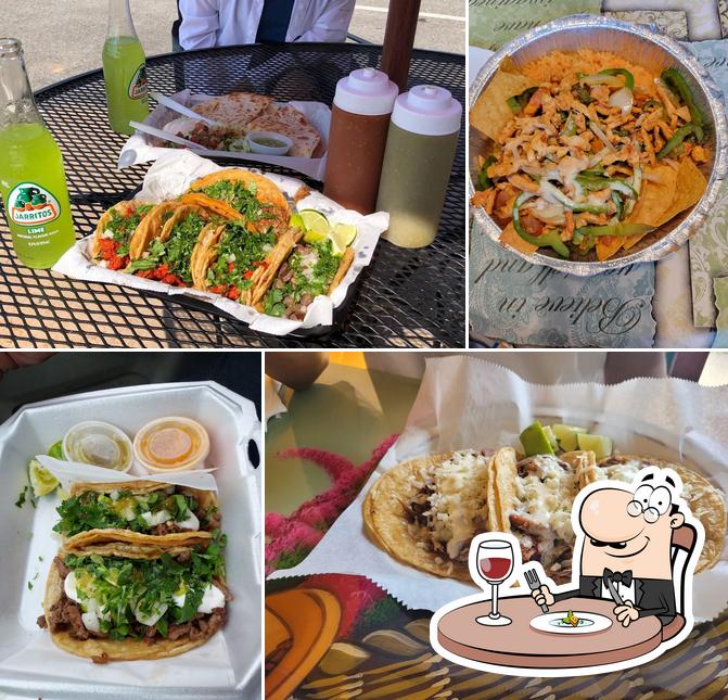 Tacos Los Compadres in Crittenden Restaurant menu and reviews