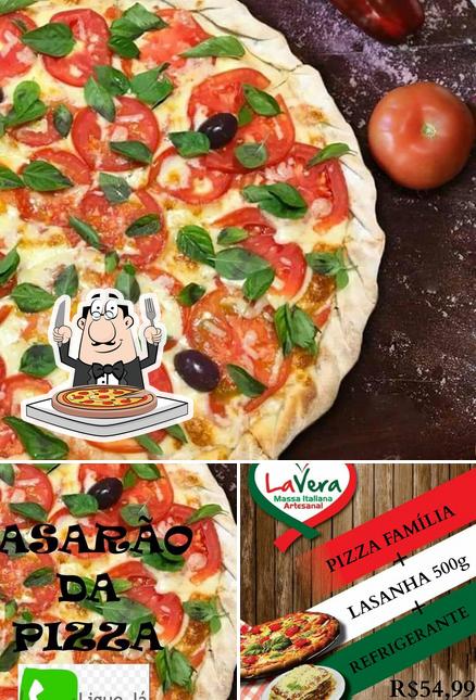 Peça diversos estilos de pizza