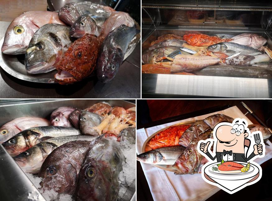 "Konoba Primošten (Seafood Specialist)" предлагает большой выбор рыбных блюд