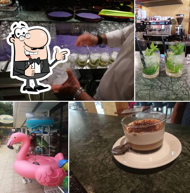 Flamingo Jes 2018 More than a Bar