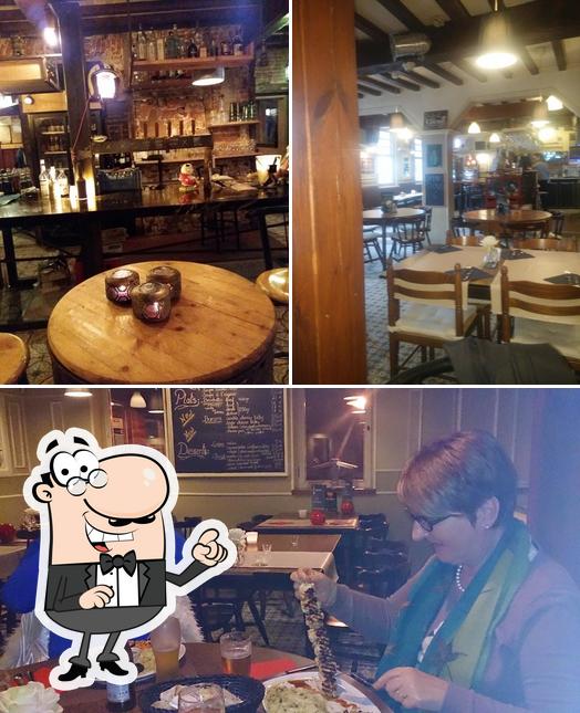 La Couronne Bar de Copains, BraineleChâteau Critiques de restaurant